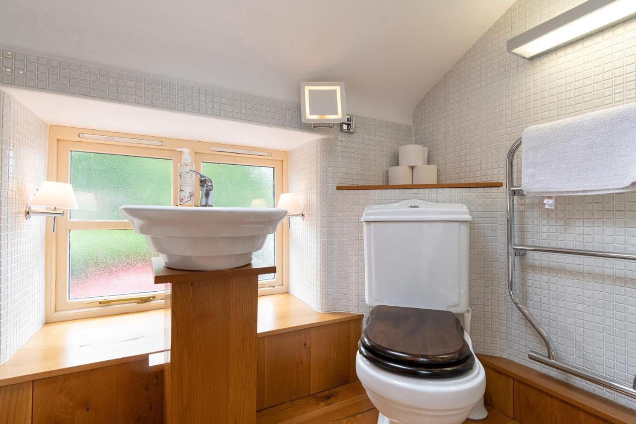 Finest Retreats - The Cottage - Luxury 1 Bed Cottage Rhydymwyn Buitenkant foto