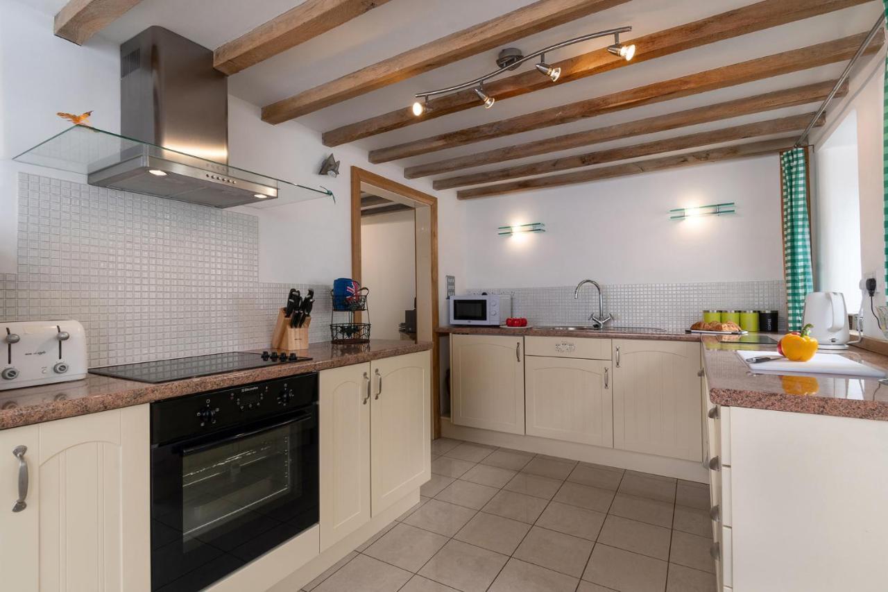 Finest Retreats - The Cottage - Luxury 1 Bed Cottage Rhydymwyn Buitenkant foto