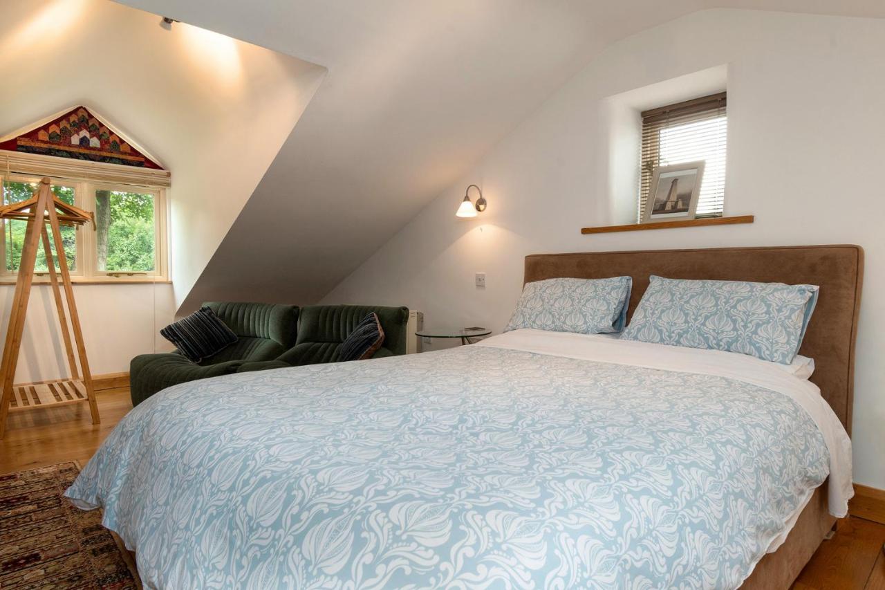 Finest Retreats - The Cottage - Luxury 1 Bed Cottage Rhydymwyn Buitenkant foto